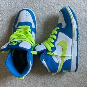 Nike high tops - size 8 women!